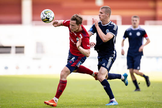 Östers Alex Thor Hauksson och Utsiktens Lucas Hedlund