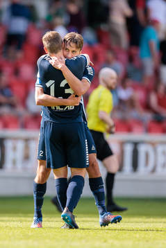 Utsiktens Wilhelm Nilsson och Erik Gunnarsson jublar