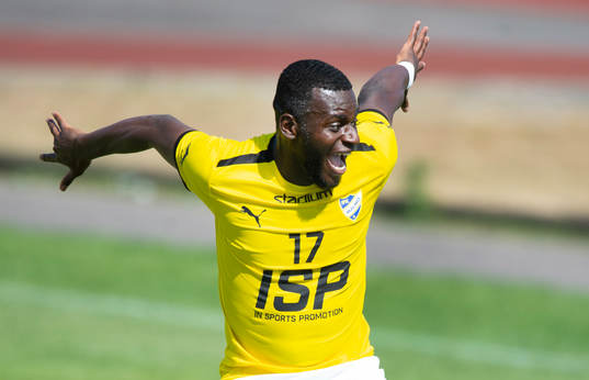 IFK Malmös Filston Mawana har gjort 2-1 och jublar i matchen i division 2 mellan IFK Malmö och IFK Hässleholm i Malmö 4 juni 2023.