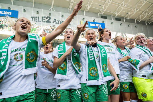 Hammarbys Alice Carlsson, Emma Westin, Ellen Wangerheim,