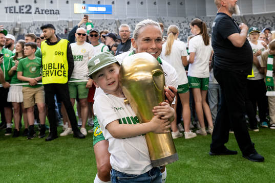 Hammarbys Jonna Andersson jublar