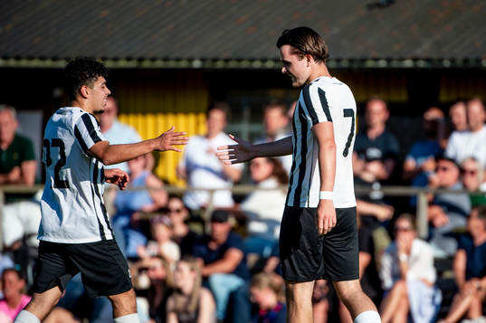 Landskronas Milton Olin jublar efter 0-1 tillsammans med Ramy Al-Karkhi