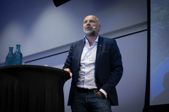 IFK Göteborgs klubbdirektör Håkan Mild svarar på frågor
