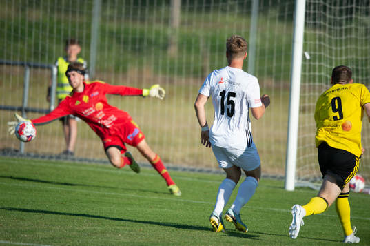 IFK Hässleholms Erjon Rama gör 0-1 och jublar i matchen i Svenska Cupen mellan Laholm och IFK Hässleholm i Laholm 12 juni 2023.