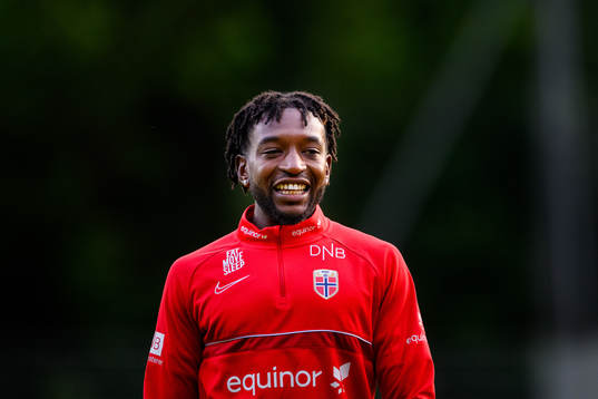 Warren Kamanzi of the Norwegian under-21 national football team at a training session