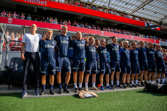 Ståle Solbakken, head coach of Norway, and his staff