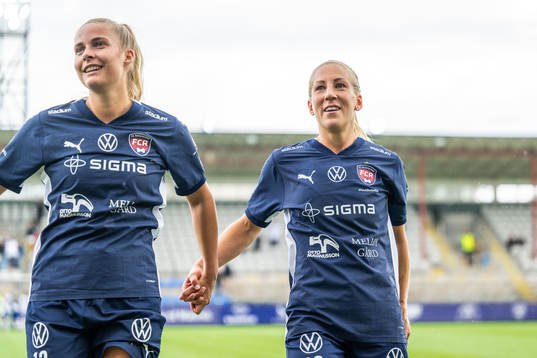 FC Rosengårds Mia Persson jublar