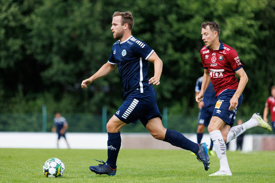 Utsiktens Erik Gunnarsson och Örgrytes Viktor Lundberg