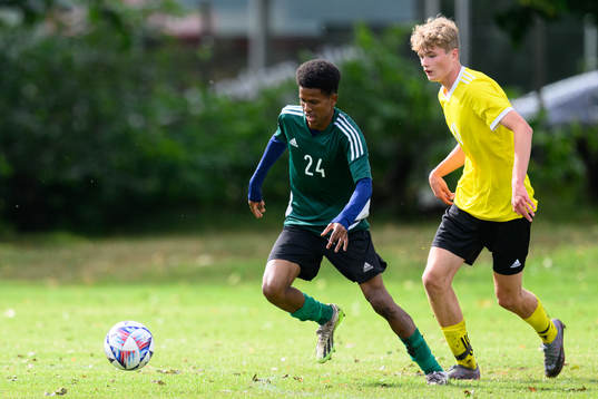 Sadiq Abdulle och Oliver Molander Adevåg