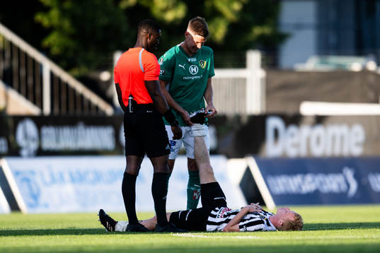 Jönköpings Södras Taylor Silverholt och Landskronas