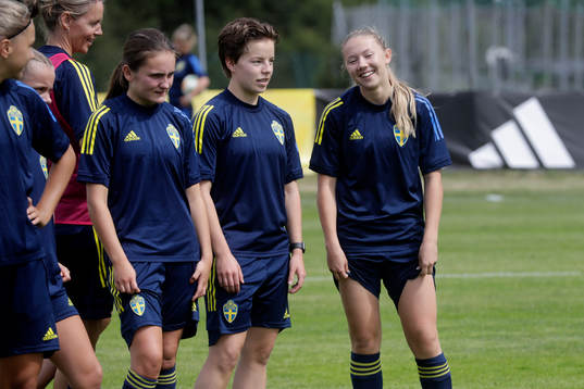 Saga Kristell, Isabelle Goldman och Paula Broddner Klingspor