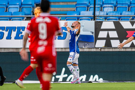 Veton Berisha of Molde celebrates after scoring the 2-0 goal