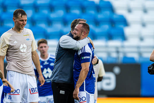 Erling Moe, head coach of Molde, and Veton Berisha of Molde celebrates