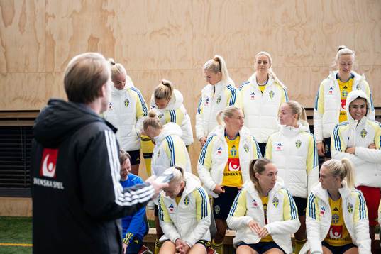 Caroline Seger, Nathalie Björn, Sofia Jakobsson, Amanda