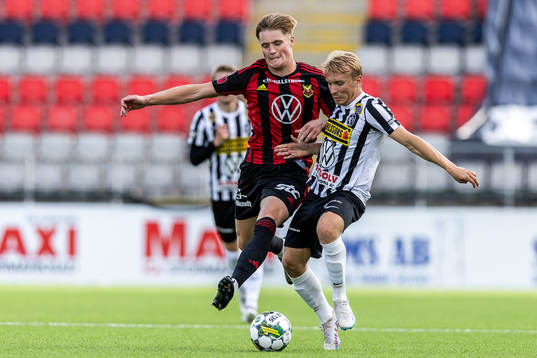 Östersunds Sebastian Karlsson Grach och Landskronas Edvin