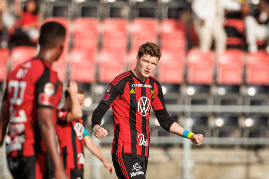 Östersunds Myroslav Mazur  jublar