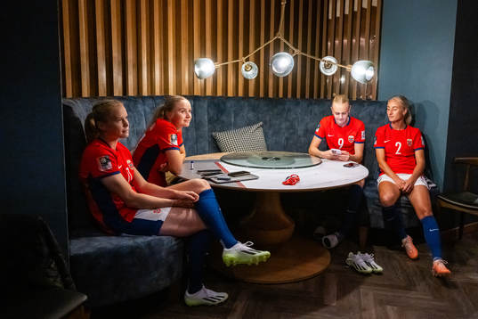 Julie Blakstad, Anna Langås Jøsendal, Karina Sævik and