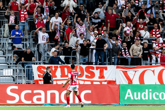 Kalmars Noah Shamoun jublar efter 2-1