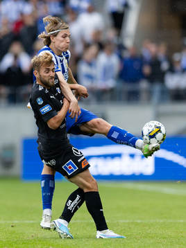 Halmstads Jack Cooper-Love och IFK Göteborgs Johan Bångsbo