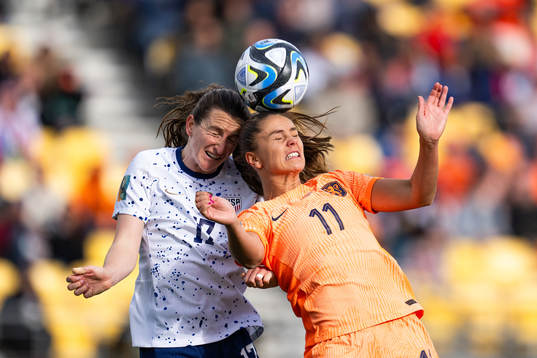 Andi Sullivan of USA and Lieke Martens of Netherlands