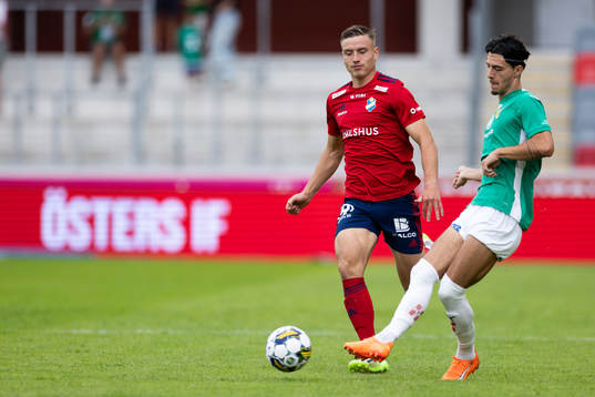 Östers Runar Thor Sigurgeirsson och Jönköpings Södras
