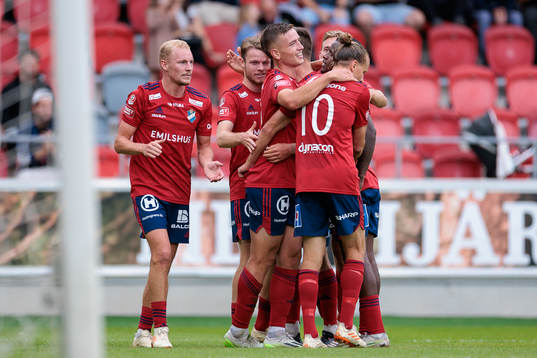 Östers Adam Bergmark Wiberg, Daniel Ljung och Runar Thor