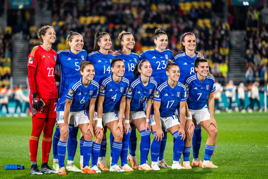  Goalkeeper Francesca Durante, Elena Linari, Chiara Beccari, Arianna Caruso, Cecilia Salvai, Barbara Bonansea, Manuela Giugliano, Lucia Giuglielmo, Giulia Dragoni, Lisa Boattin and Sofia Cantorse. 