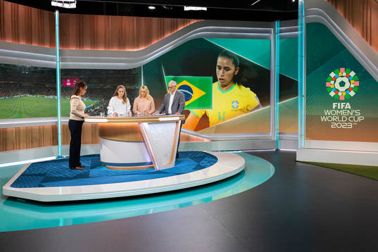 Suzanne Sjögren, Lisa Dahlkvist, Johanna Frisk, och Lars