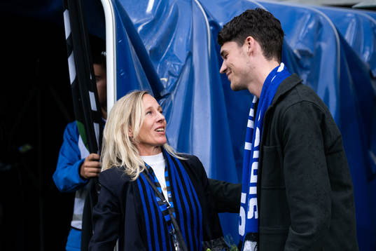 Sirius ordförande Ulrika Moström Ågren och Jamie Roche