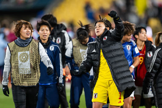 Goalkeeper Ayaka Yamashita of Japan celebrates