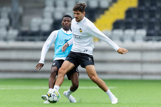 Romeo Amane and Filip Trpcevski of Häcken