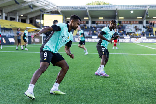 Ola Kamara and Ibrahim Sadiq of Häcken during warmups ahead of the UEFA Champions League qualification match between BK Häcken and Klaksvik on August 2, 2023 in Göteborg. 
