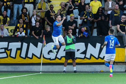 Arni Frederiksberg of Klaksvik celebrates