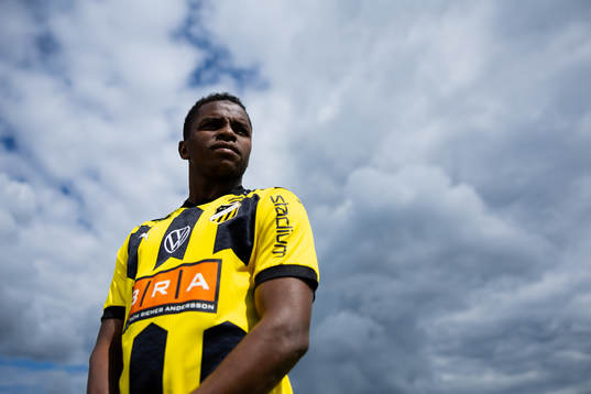Häckens nyförvärv Abdulrazaq Ishaq poserar för ett porträtt den 2 augusti 2023 i Göteborg. 