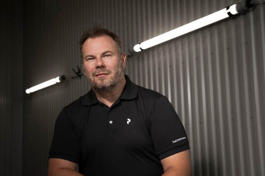 Modos sportchef Henrik Gradin