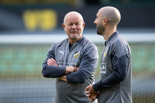 Per-Mathias Høgmo, head coach and Martin Foyston,