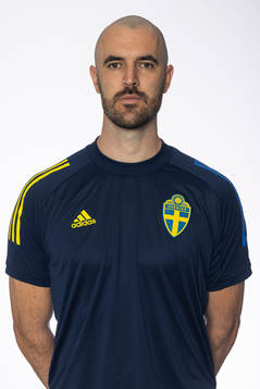 Robin Blommé poserar för ett porträtt