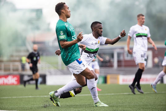 Brages Eirik Asante Gayi och GAIS Richard Emeka Friday