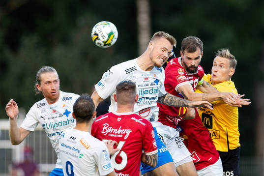 Värnamos Hampus Näsström och Victor Eriksson mot