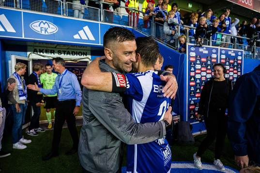Magne Hoseth, head coach of Klaksvík, and Martin Linnes of Molde