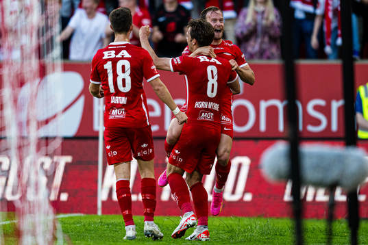 Bård Finne of Brann celebrates