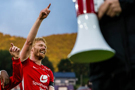 Sivert Heltne Nilsen of Brann celebrates