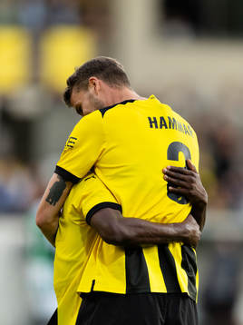Ibrahim Sadiq and Johan Hammar of Häcken celebrates 2-0