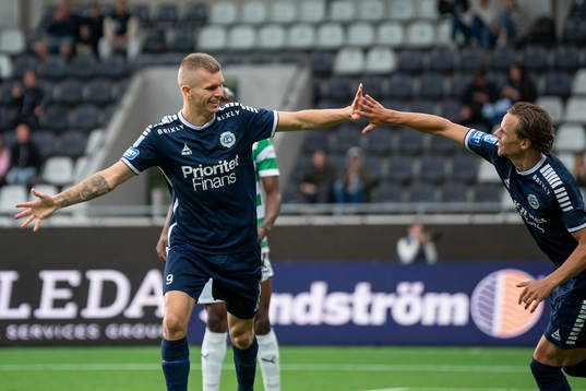 Utsiktens Lucas Hedlund och Fredrik Martinsson jublar