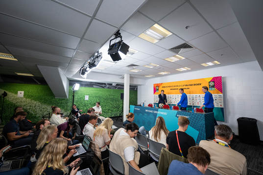 Head coach Peter Gerhardsson and press officer Fredrik