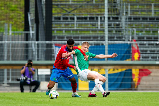 Helsingborgs Amin Al-Hamawi och Jönköpings Södras Arvid Eriksson