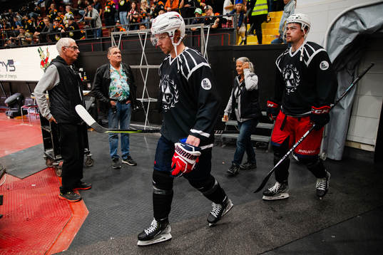 Washington Capitals Niklas Bäckström och Columbus Blue