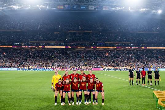 The starting eleven of Spain poses for a team photo ahead of the FIFA Women's World Cup final between Spain and England on August 20, 2023 in Sydney. 