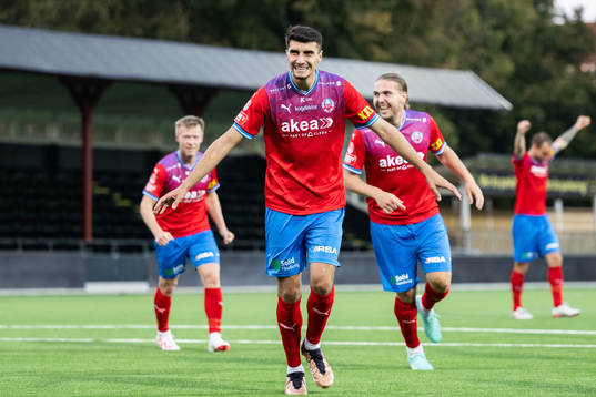 Helsingborgs Amar Muhsin jublar efter 0-2