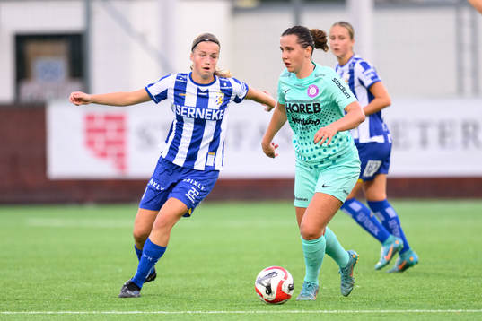 IFK Göteborgs Emma Broddheimer och Jitexs Ella Smith